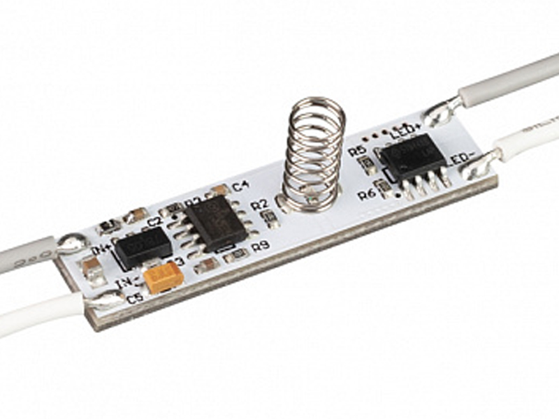 Микродиммер SR-IRIS-SN-DIM (12-24V, 1x5A, 38x10mm) купить оптом в Москве 