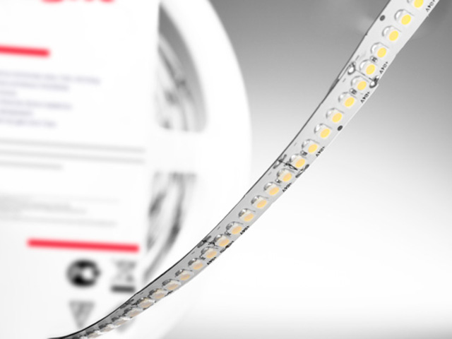 Лента RT6-3528-240 4x (1200 LED) Купить Лента RT6-3528-240 4x (1200 LED)