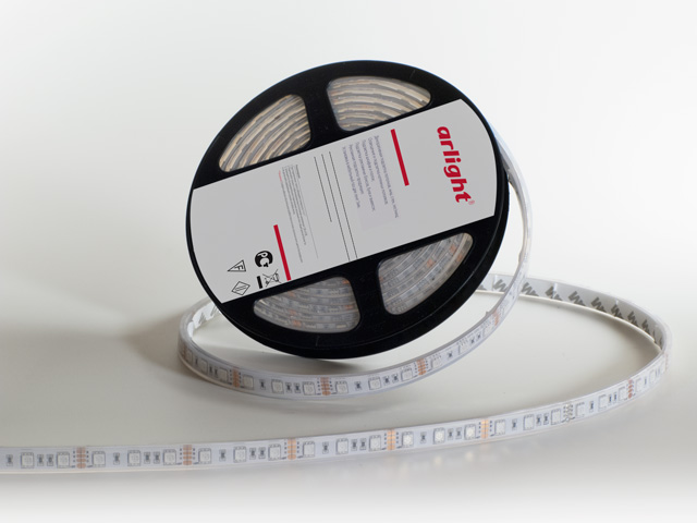 Светодиодная лента 5050 300 LED цена 708.20р914.90р /м.